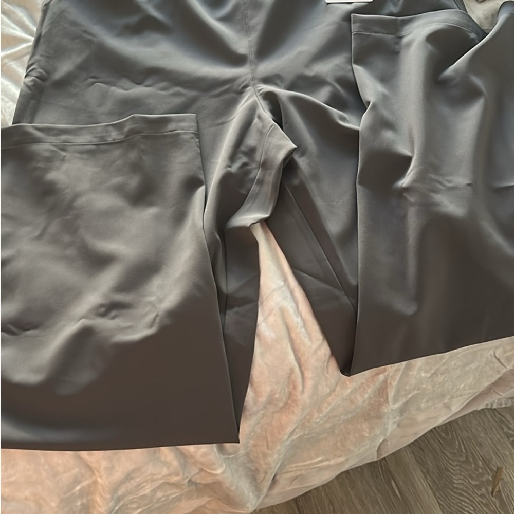 Athleta Charcoal Wide-Leg Pants size medium NWT